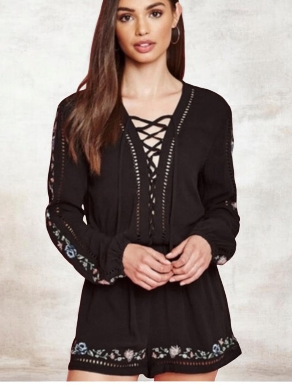 **Must Bundle* Kendall Jenner & Kylie Embroidered Floral Black Crochet XS Romper